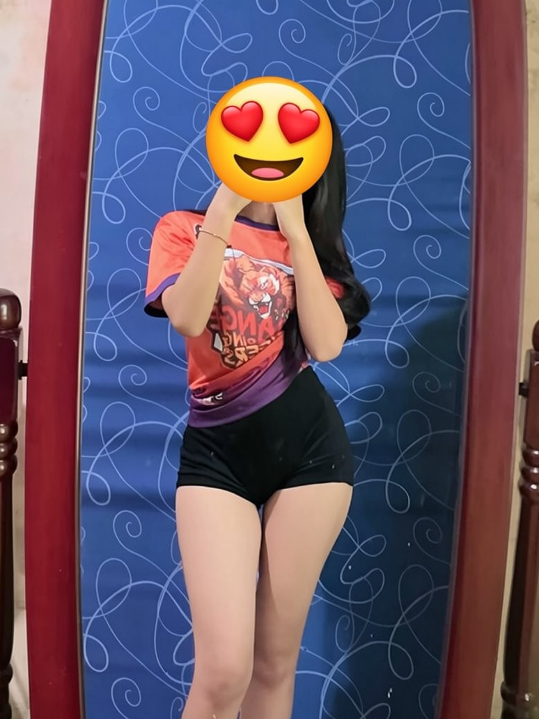 SOY UNIVERSITARIA LIBRE DOY TRATO DE PAREJA 