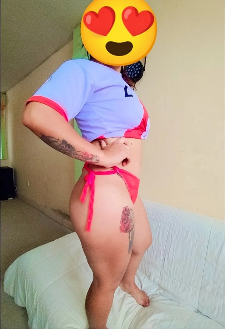 YULIZA TU TETONA GOLOSITA SACA LECHITA in Chiclayo - image 1